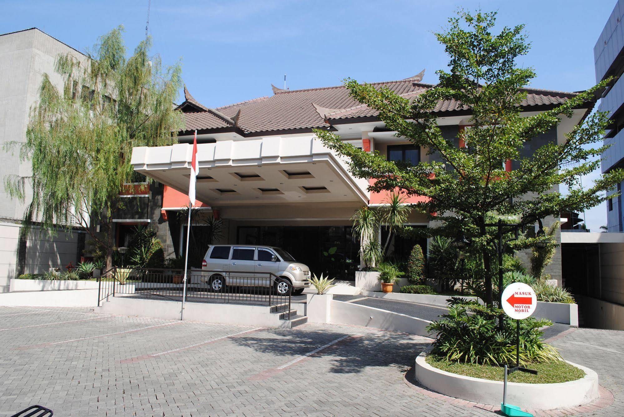 Hotel Guntur Bandung Extérieur photo